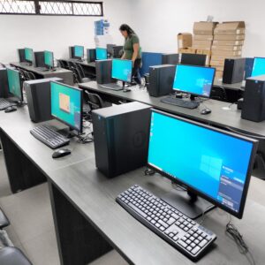 Pack DE 16 PC PARA ESCUELA / OFICINA / CYBER