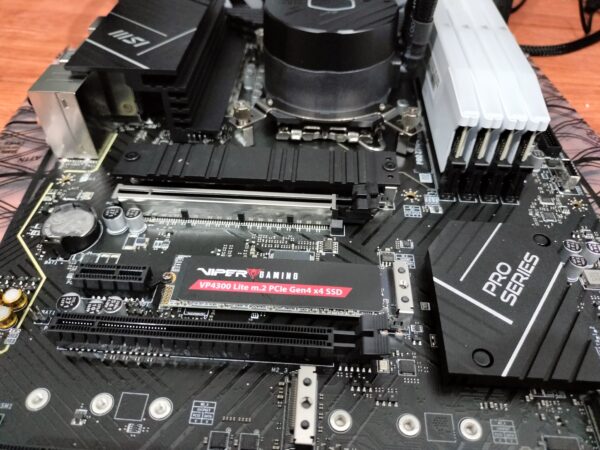 Black MASTERBOX PCMR - INTEL CORE i9 14900KF & RTX 4080 SUPER 16GB - Imagen 6