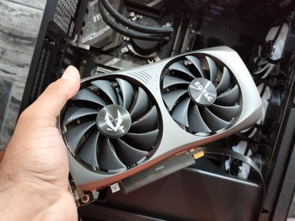 Spartan STARLIGHT PCMR - INTEL CORE i7 14700F & RTX 4070 12GB - Imagen 16