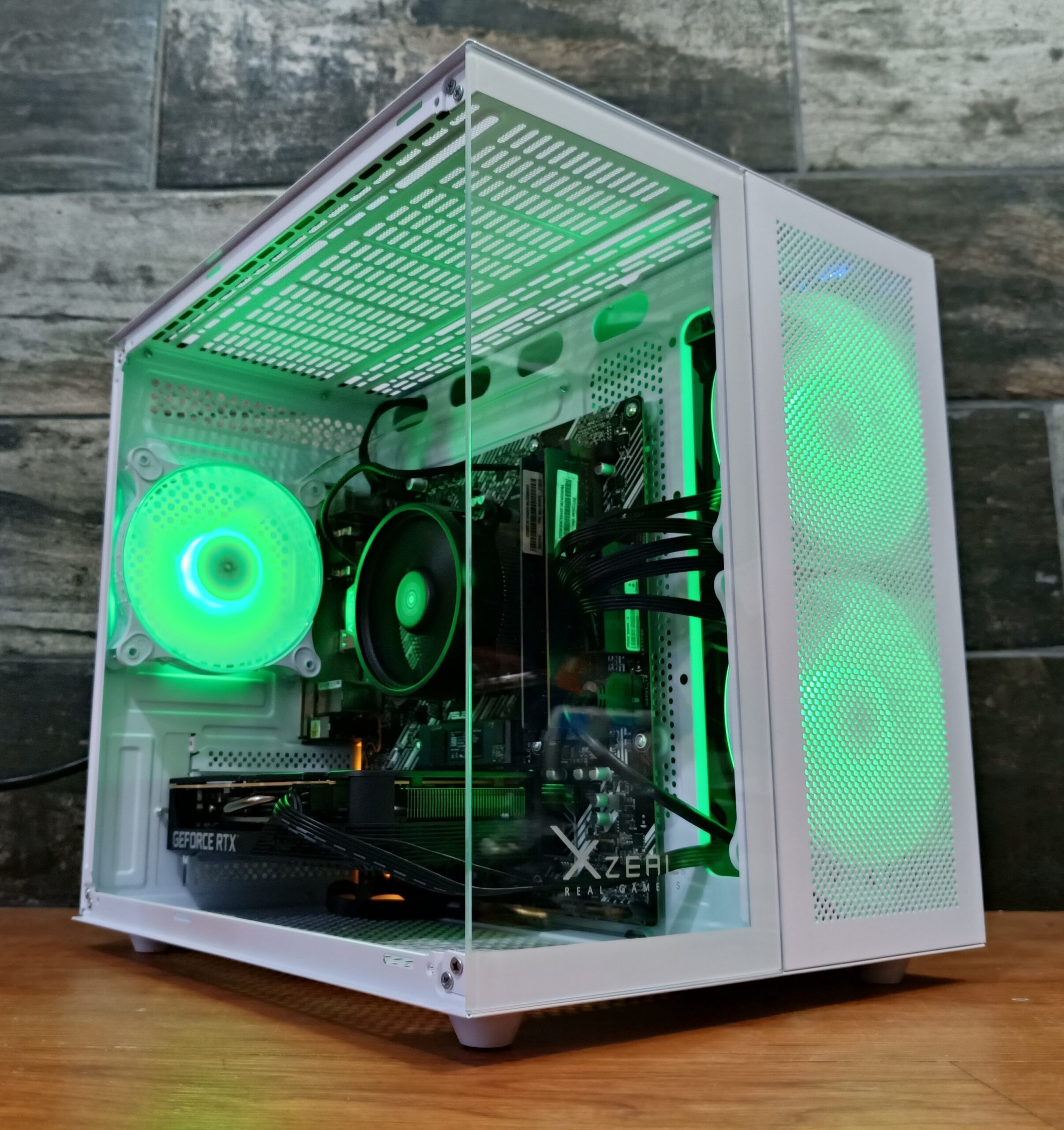 STARLIGHT PCMR - AMD RYZEN 7 5700 & RTX 5050 8GB - Imagen 13