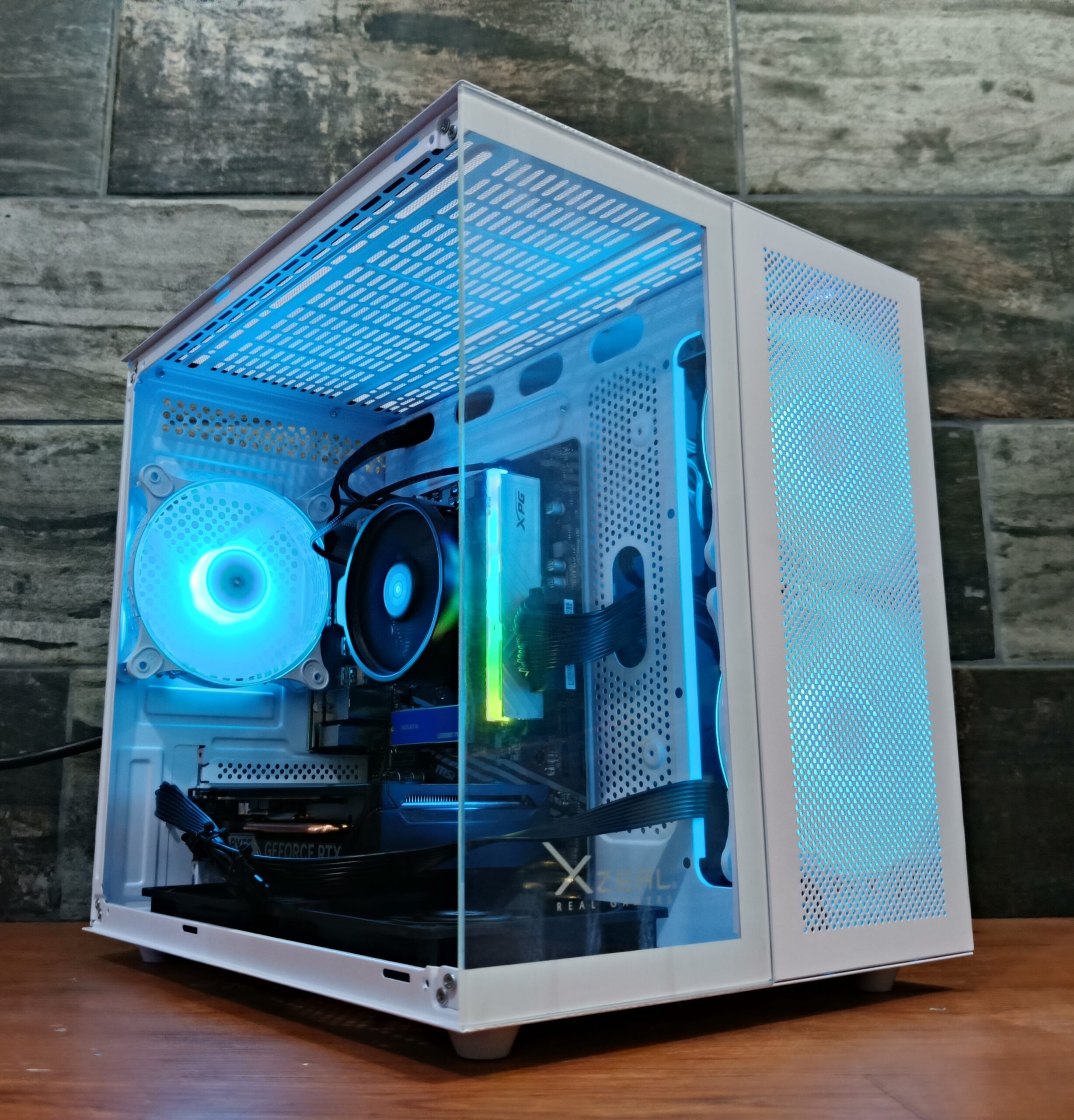 BARBARIAN STARLIGHT PCMR - AMD RYZEN 5 5500 & RTX 5050 8GB - Imagen 6