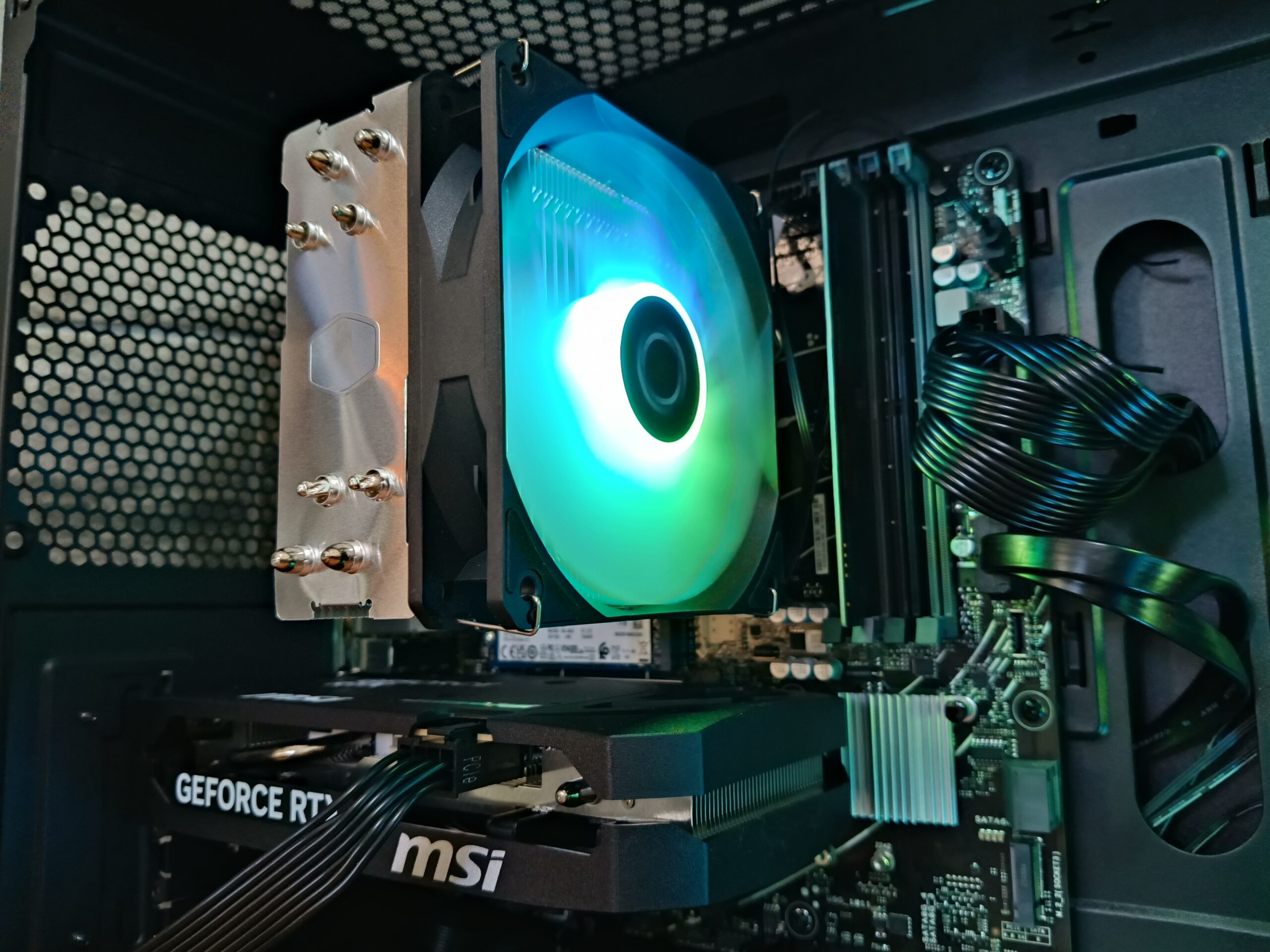 BARBARIAN AIRFLOW PCMR - AMD RYZEN 5 9600X & RTX 5050 8GB - Imagen 10