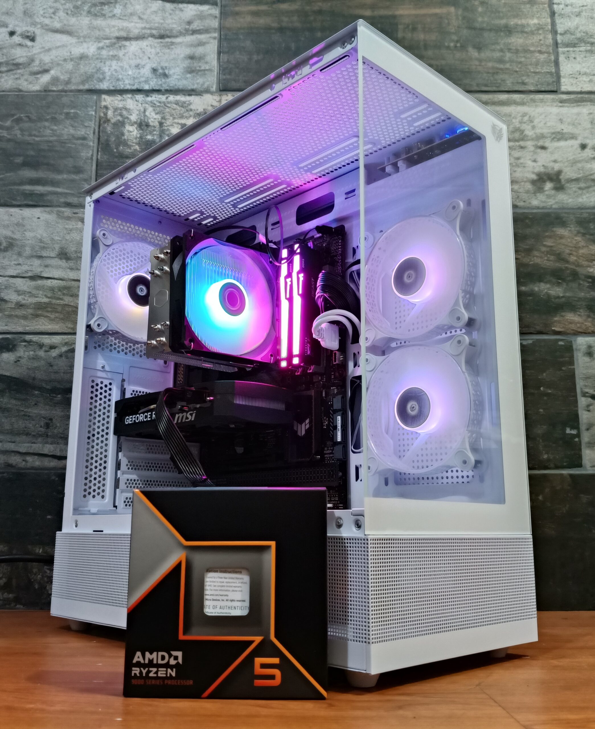 SNOW BARBARIAN PCMR - AMD RYZEN 5 9600X & RTX 5060 8GB