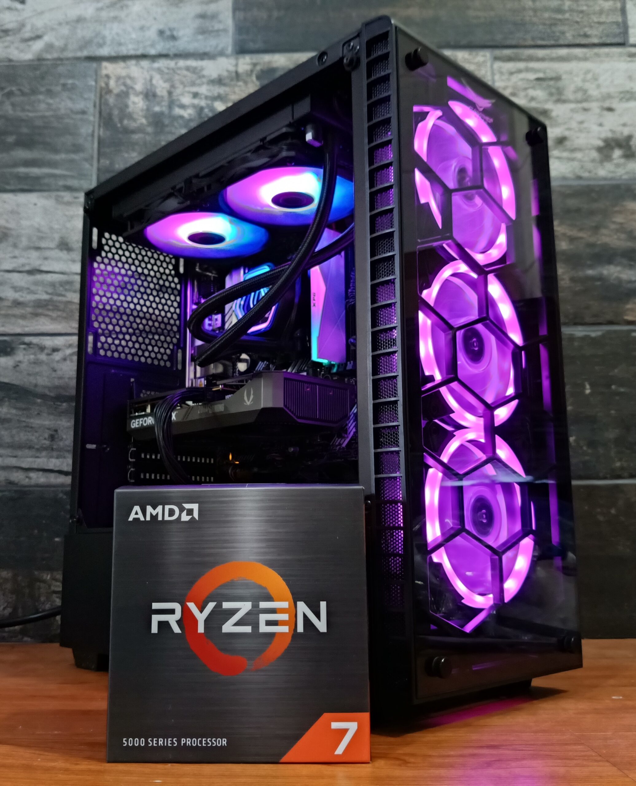 BLACK CRYSTAL PCMR - AMD RYZEN 7 5700X & RTX 5060 8GB