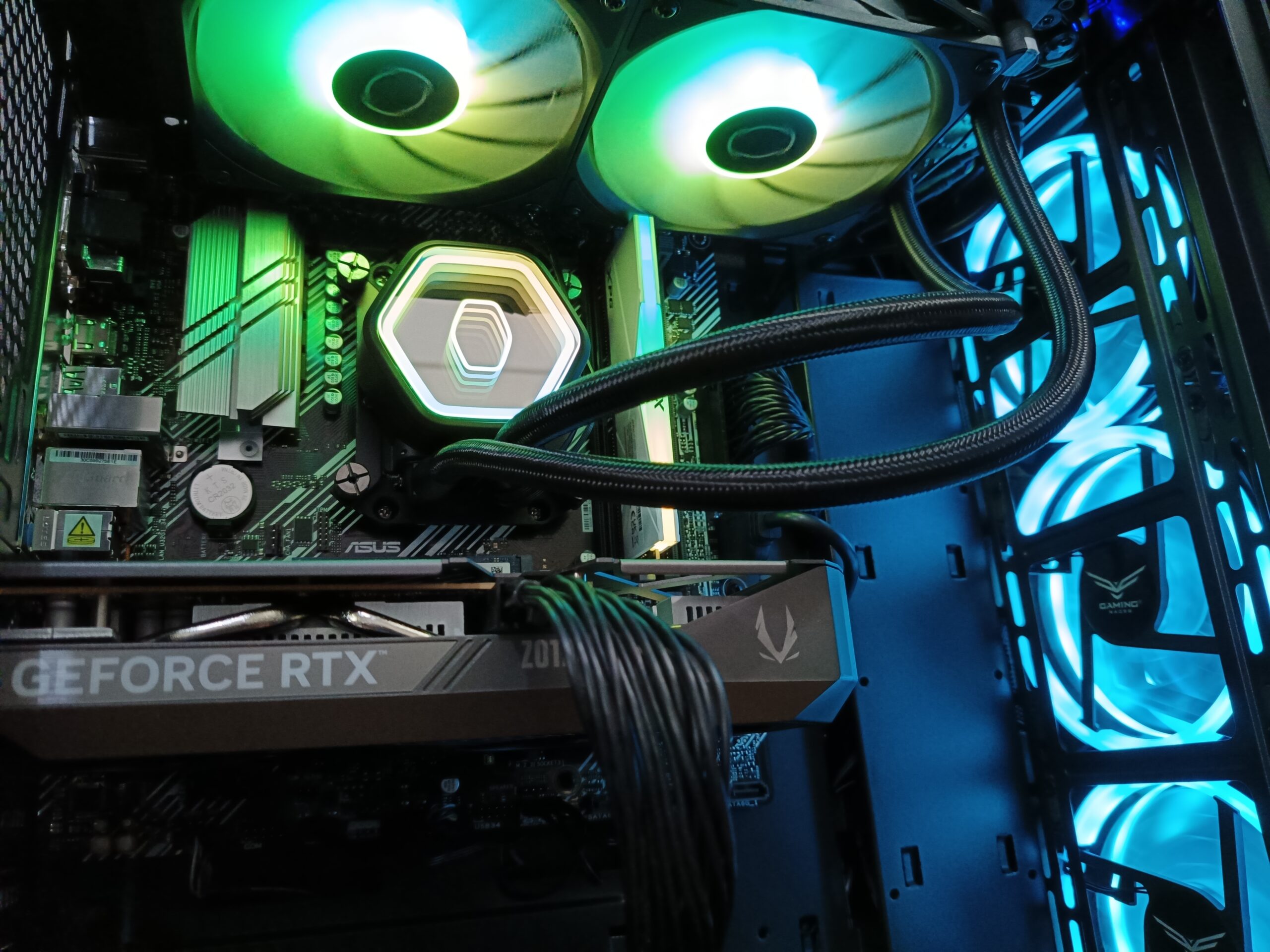 BLACK CRYSTAL PCMR - AMD RYZEN 7 5700X & RTX 5060 8GB - Imagen 7